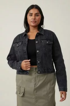 COTTON ON Girlfriend Denim Jacket