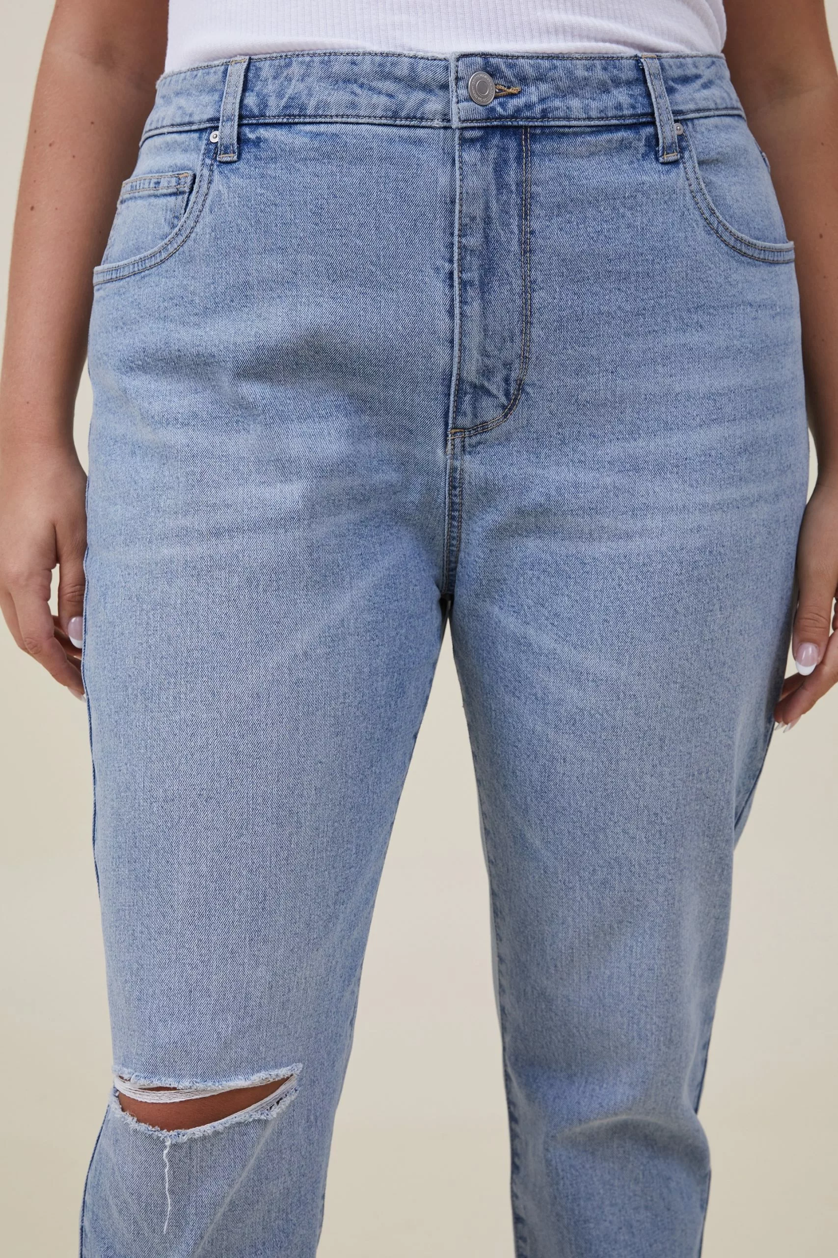 COTTON ON Stretch Mom Jean - Image 5