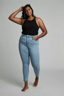 COTTON ON Curve Adriana High Crop Skinny Jean