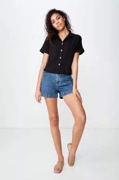 COTTON ON Erin Short Sleeve Shirt