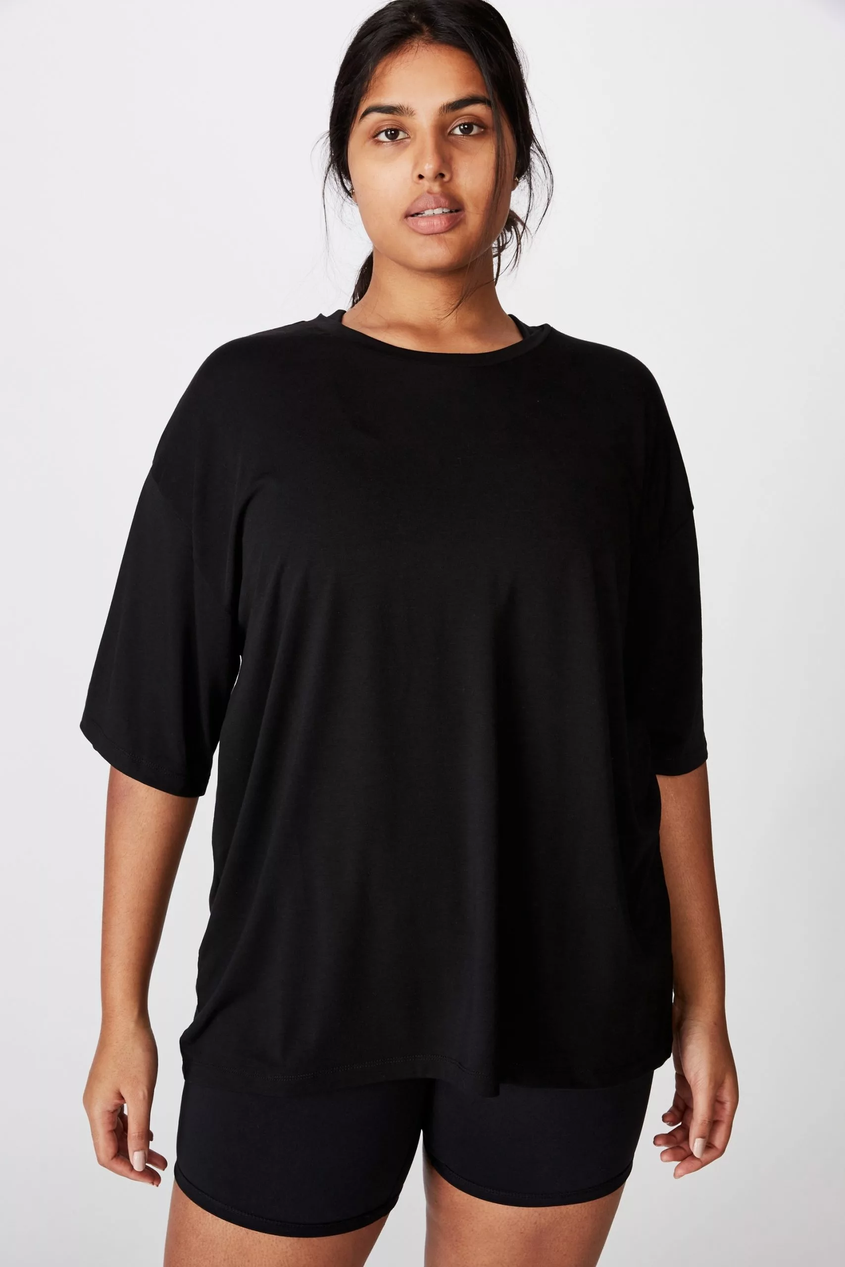 Body Curve Active Boyfriend Tee - Image 4