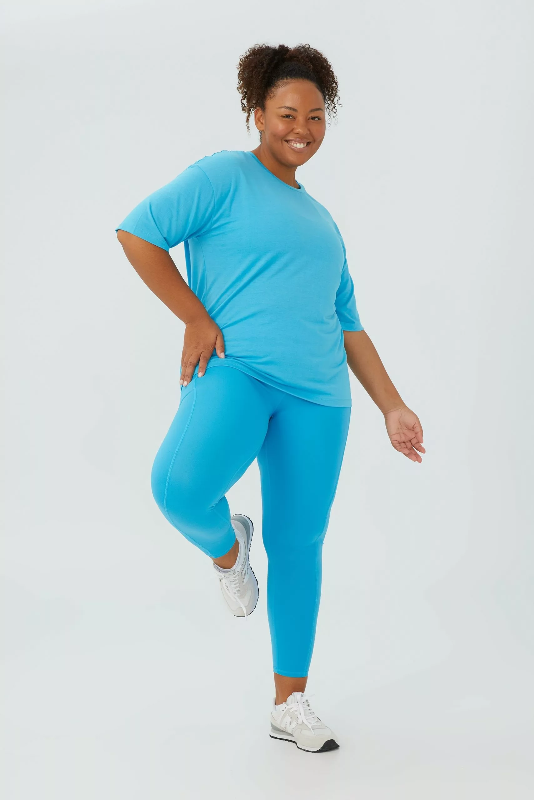 Body Curve Active Boyfriend Tee - Image 4