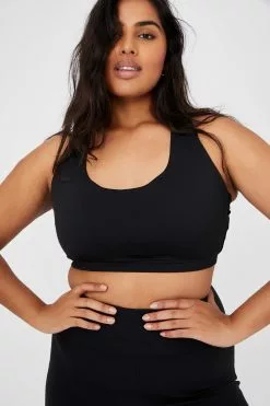 Body Curve Active Strappy Sports Crop