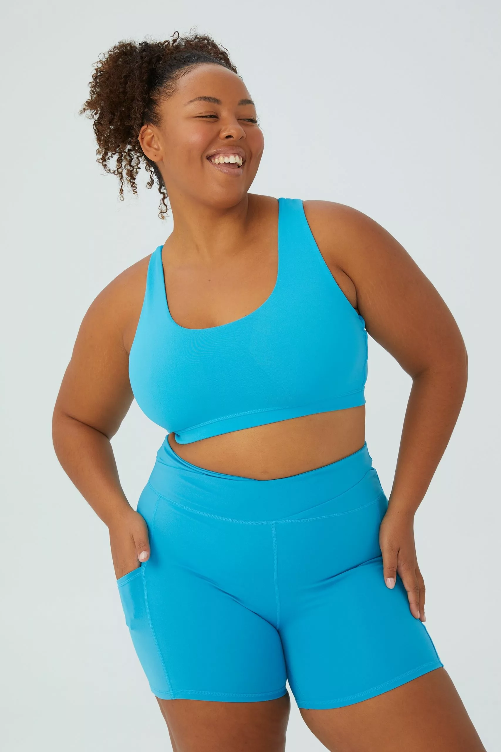 Body Curve Active Strappy Sports Crop - Image 4