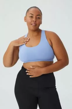 Body Curve Active Strappy Sports Crop