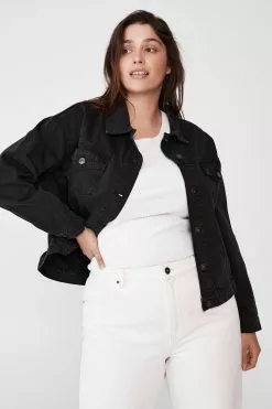 COTTON ON Curve 90S Baggy Denim Jacket