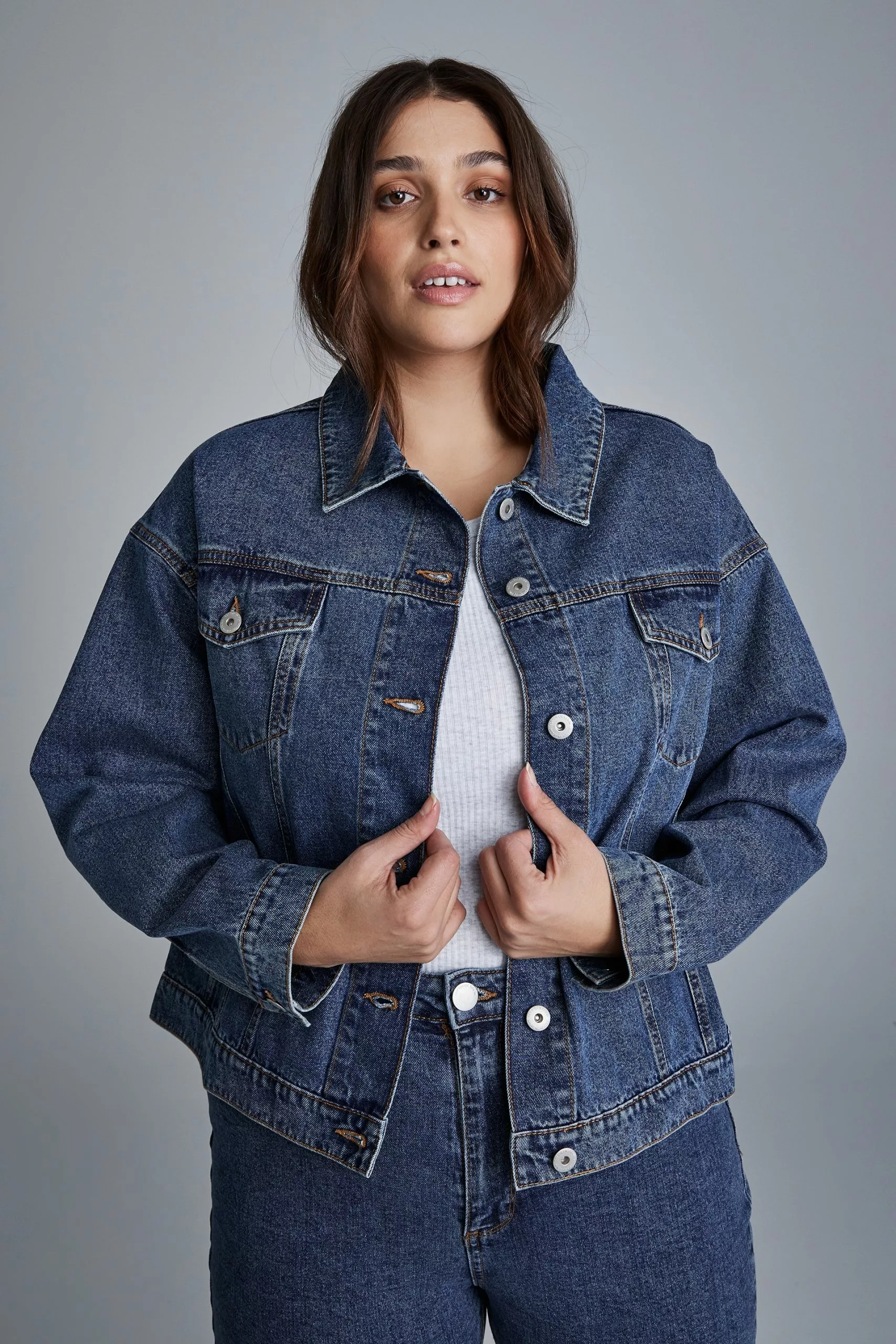 COTTON ON Curve 90S Baggy Denim Jacket - Image 2