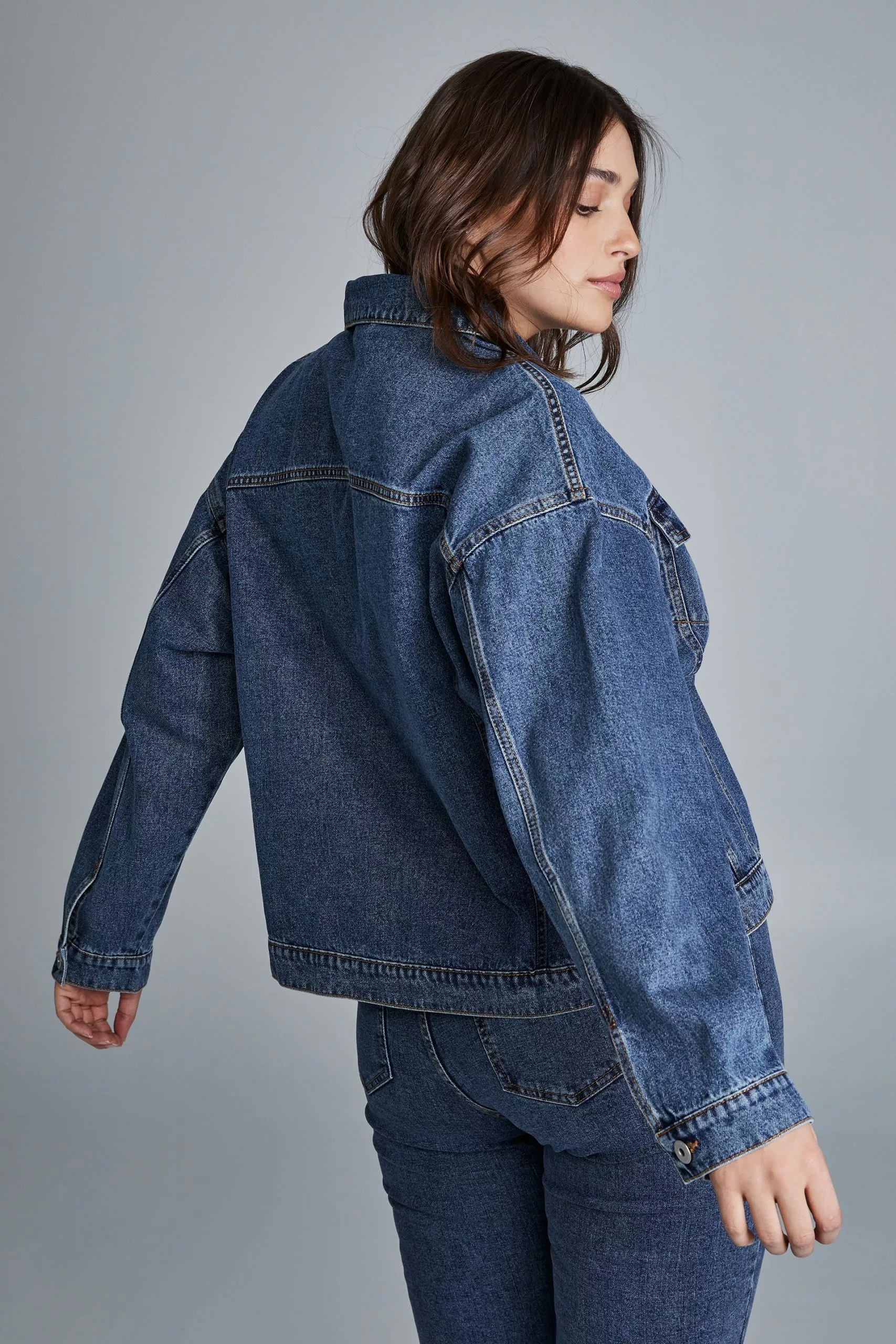 COTTON ON Curve 90S Baggy Denim Jacket - Image 3