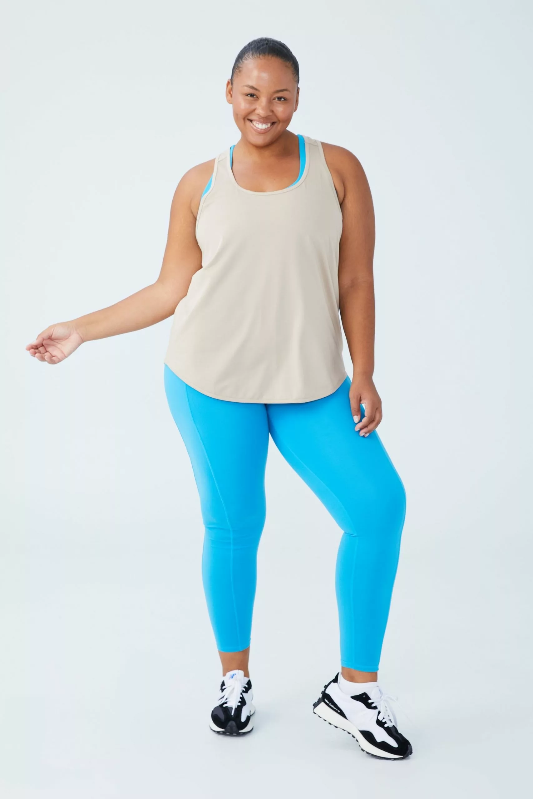 Body Curve Active Training Tank Top - Image 2