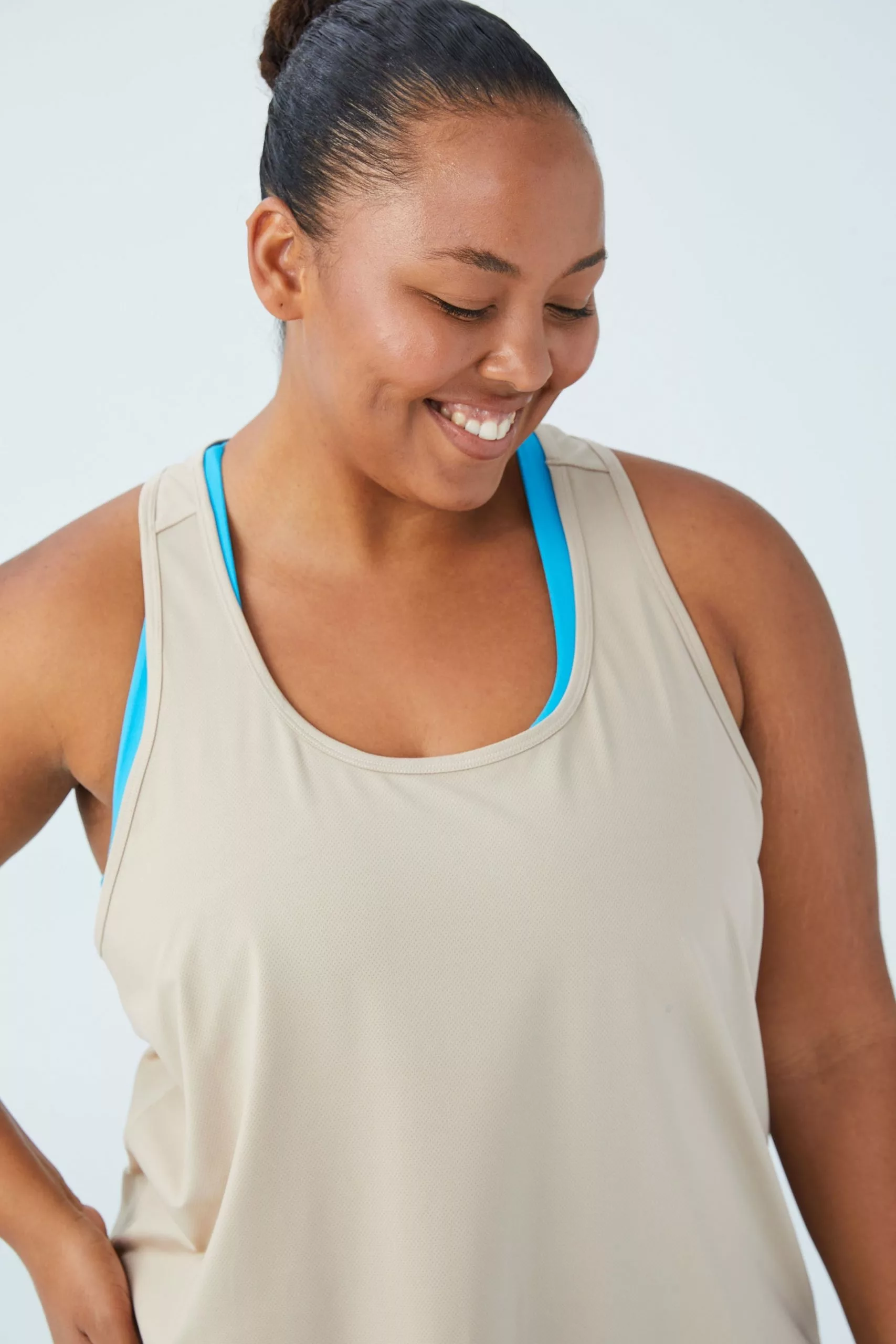 Body Curve Active Training Tank Top - Image 4