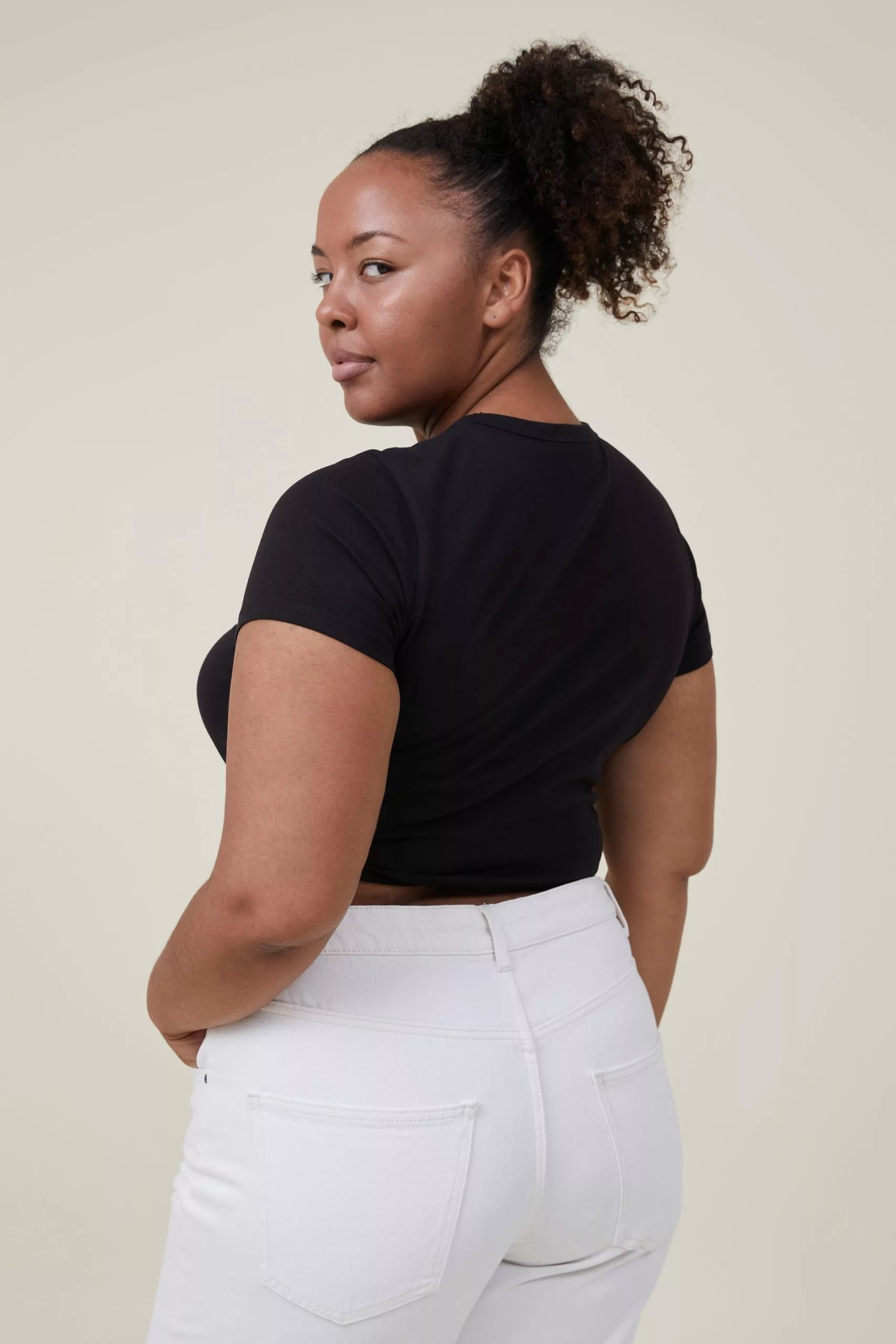 COTTON ON Micro Crop Tee - Image 4