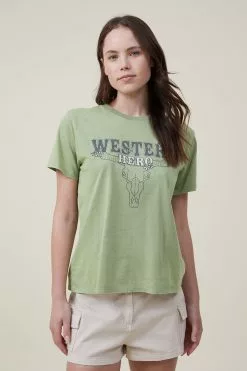 COTTON ON Regular Fit Graphic Tee