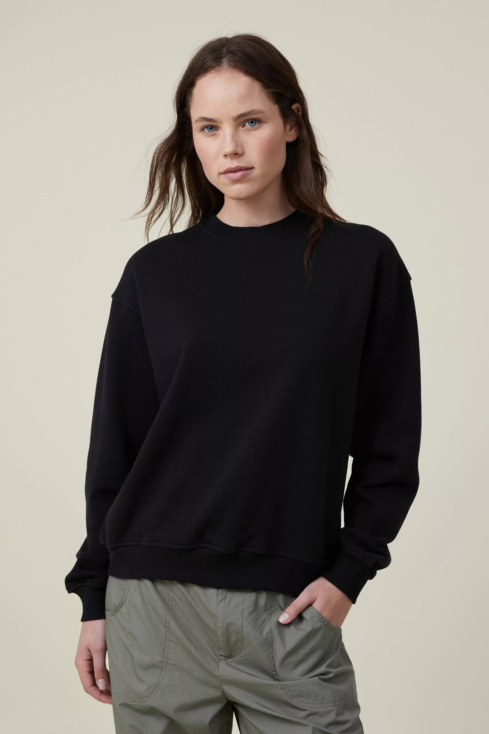 COTTON ON Classic Crew Sweatshirt