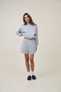 COTTON ON Classic Crew Sweatshirt