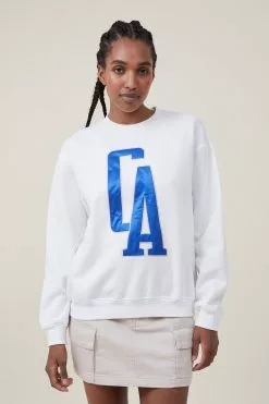 COTTON ON Classic Graphic Crew Sweatshirt
