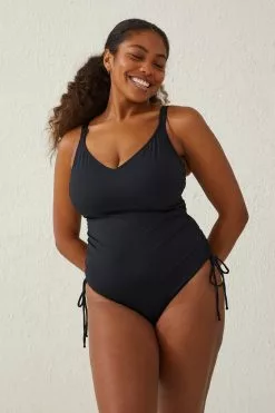Body Curve Swim Rouched Side One Piece
