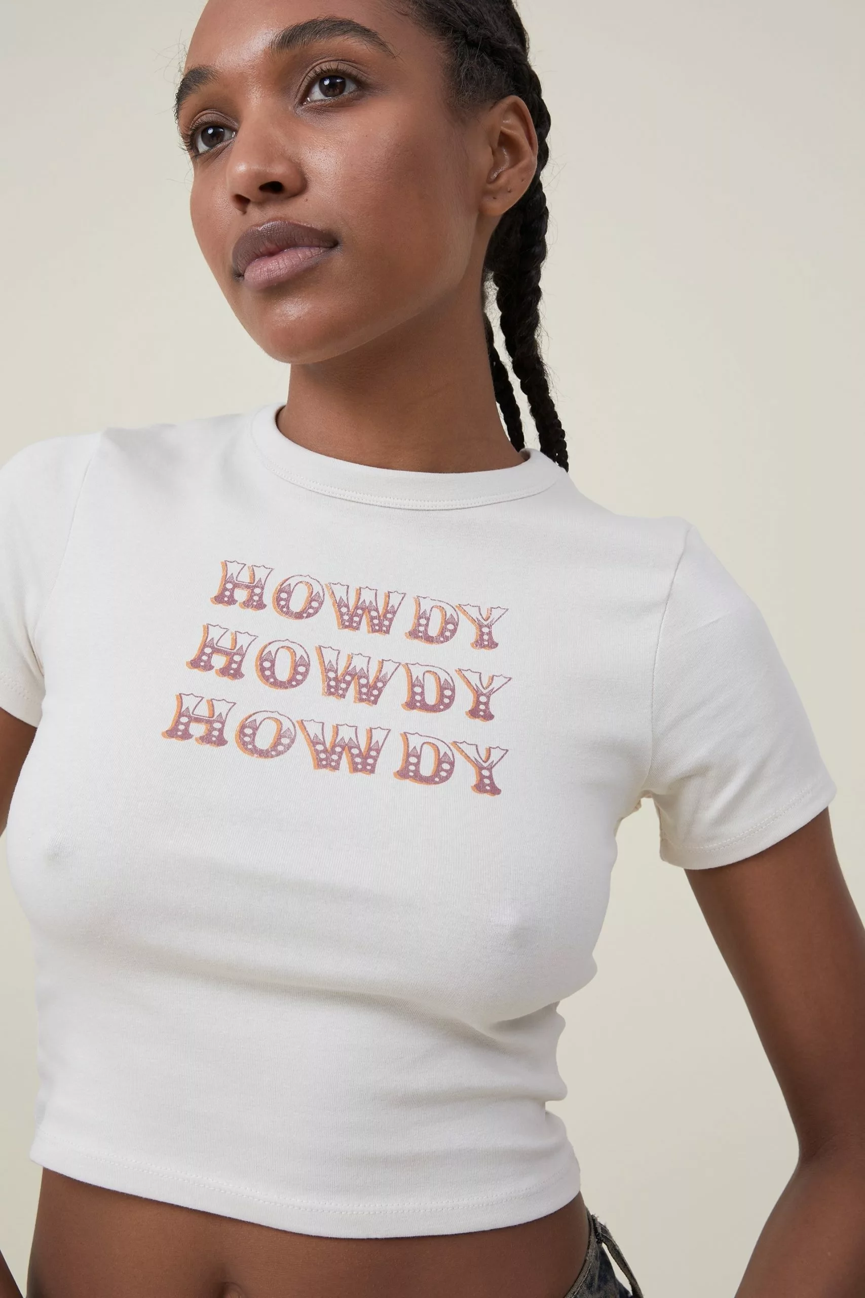 COTTON ON Fitted Rib Graphic Longline Tee - Image 4