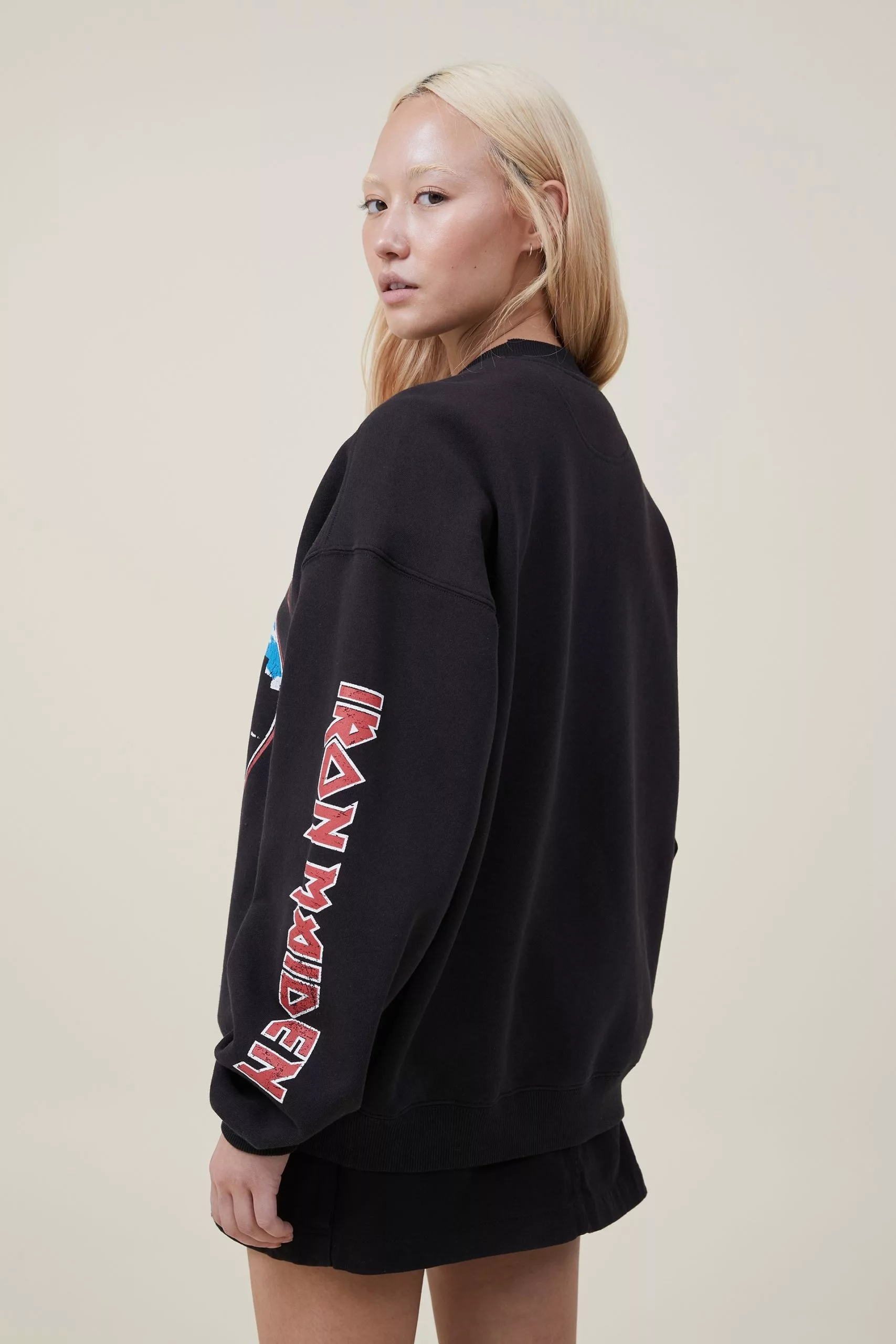 COTTON ON Graphic License Music Crew Sweatshirt - Image 3