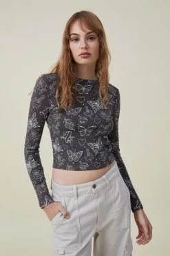 COTTON ON Fitted Rib Graphic Long Sleeve Top