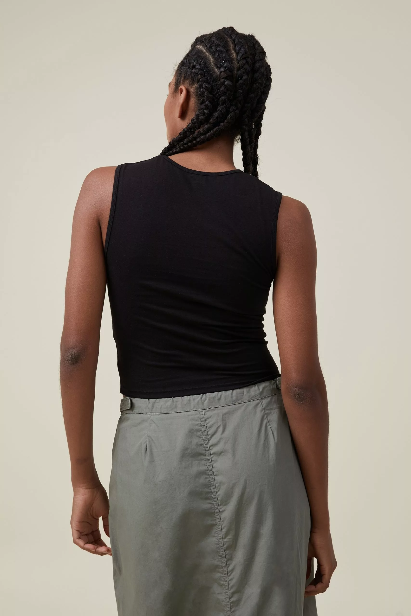 COTTON ON 90 S Crop Graphic Tank - Image 3