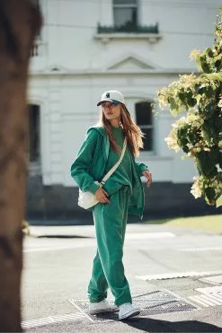 COTTON ON Classic Washed Crew Sweatshirt