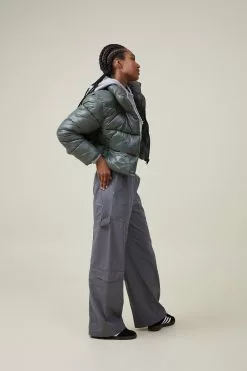 COTTON ON Cropped Puffer Jacket