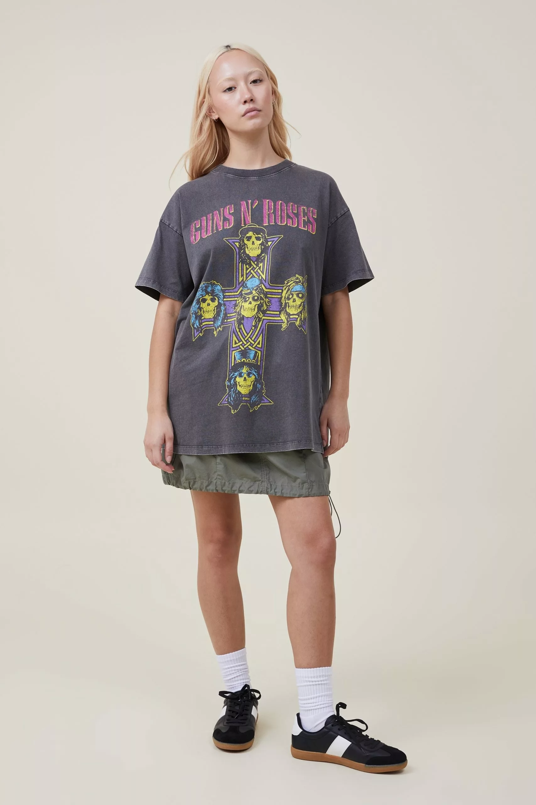 COTTON ON Oversized Fit Guns N Roses Tee - Image 2
