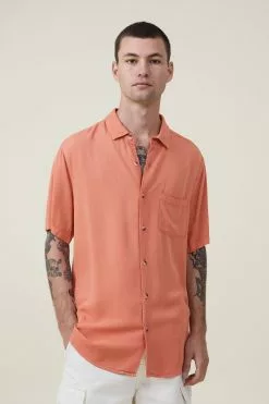 COTTON ON Cuban Short Sleeve Shirt
