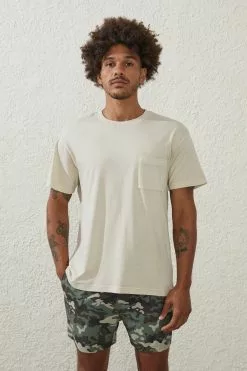 COTTON ON Active Tech Short