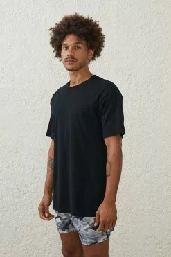 COTTON ON Active Tech Short