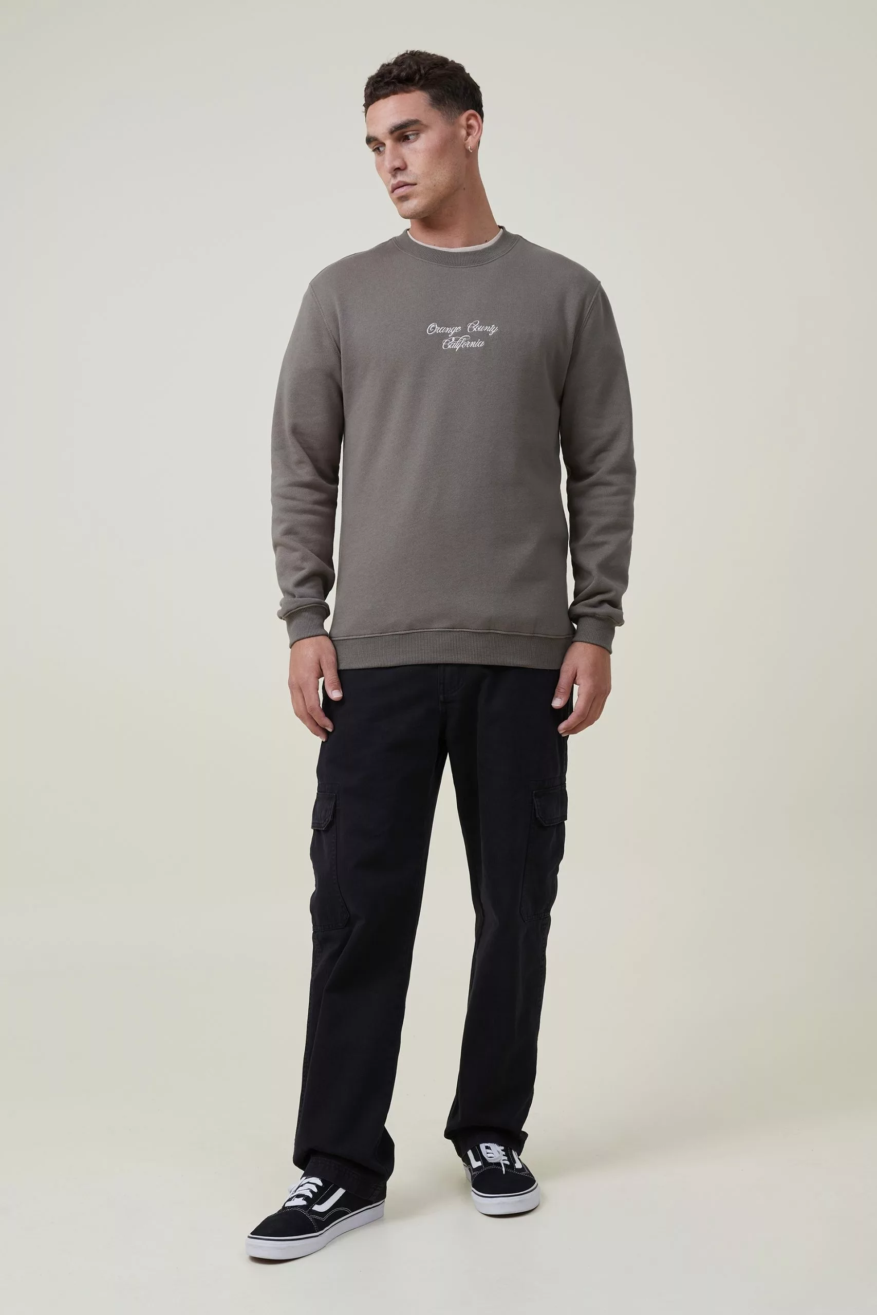 COTTON ON Graphic Crew Fleece - Image 2