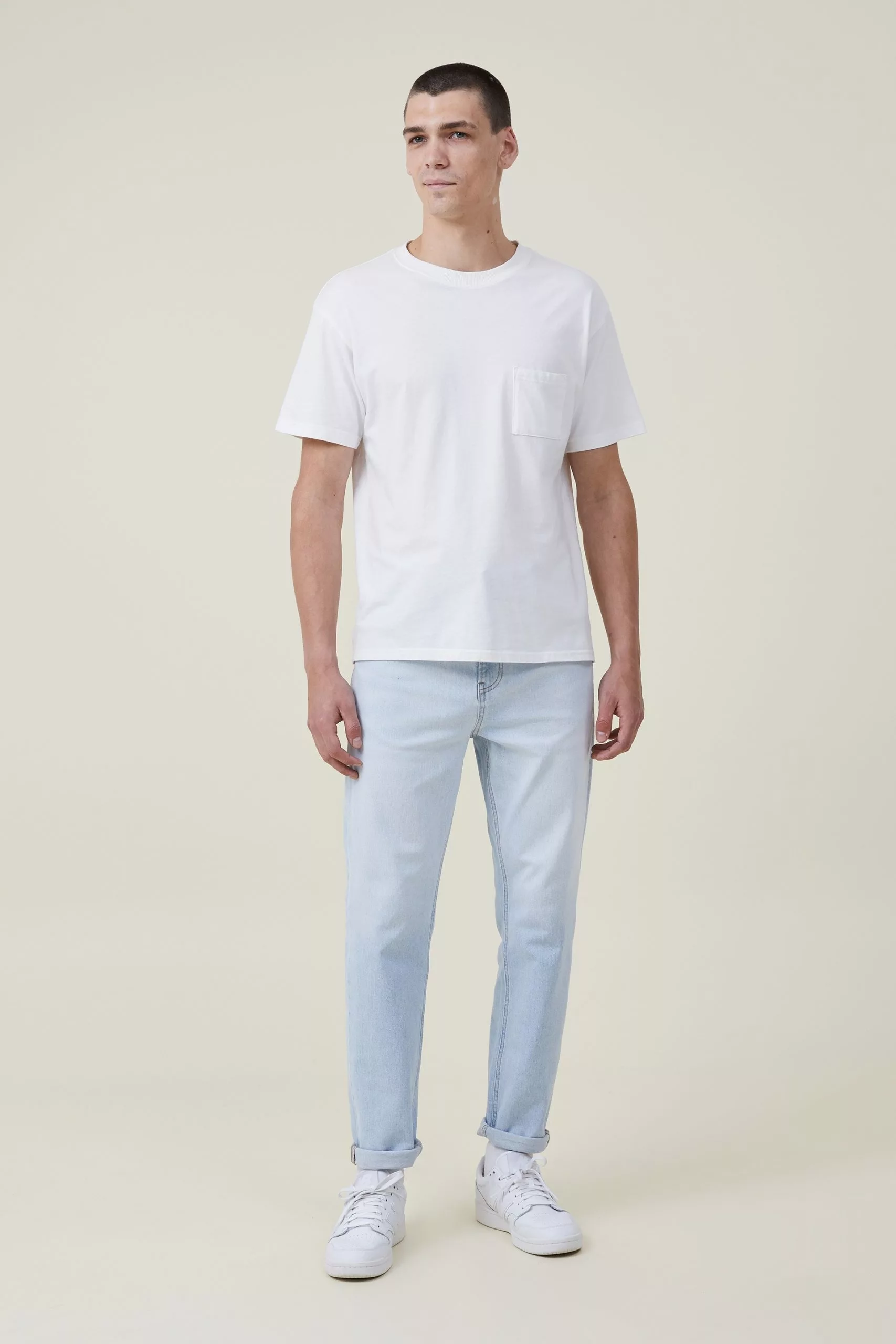 COTTON ON Relaxed Tapered Jean