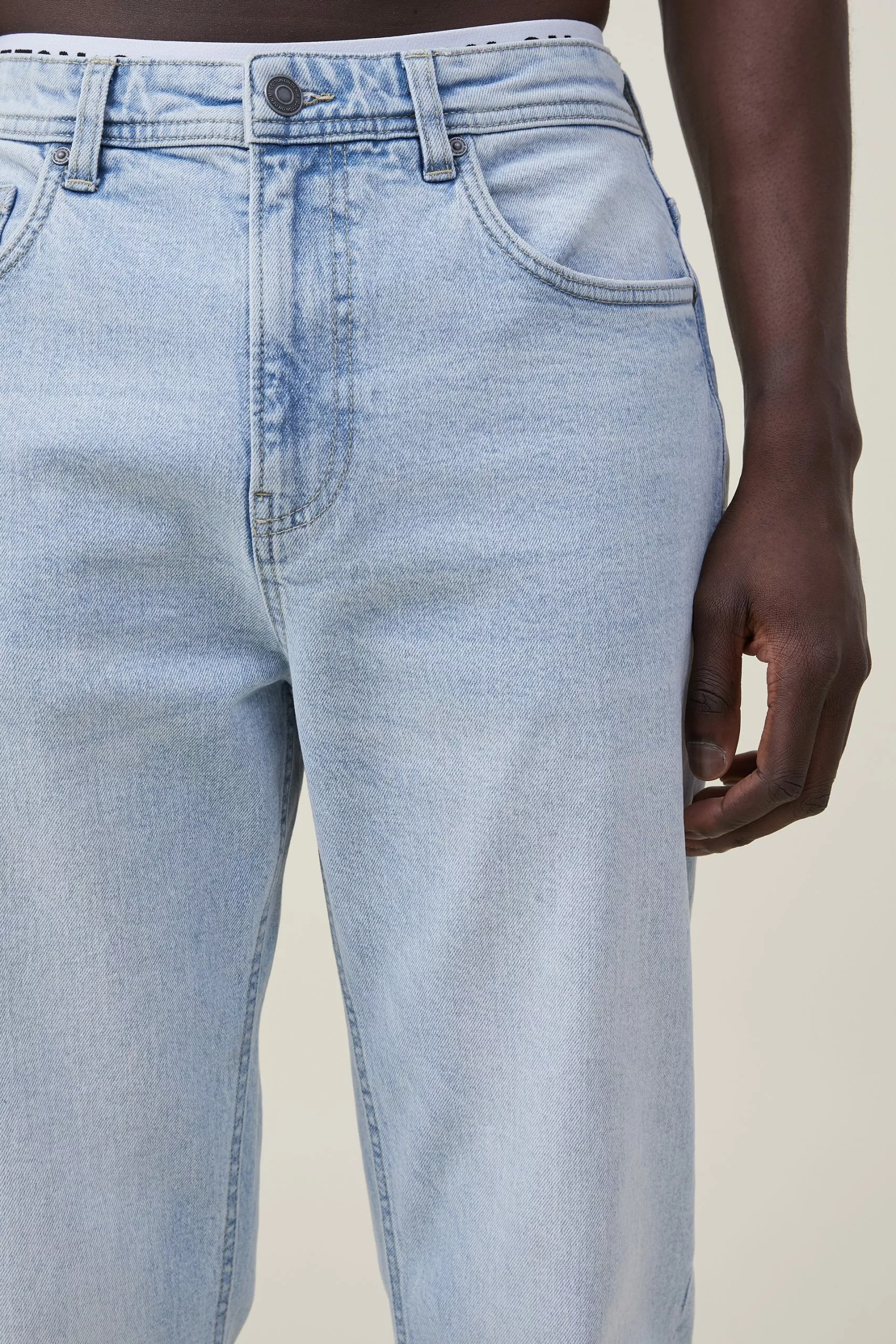 COTTON ON Relaxed Tapered Jean - Image 5