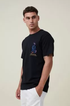 COTTON ON Loose Fit Art T-Shirt
