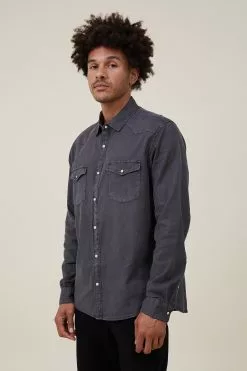 COTTON ON Dallas Long Sleeve Shirt