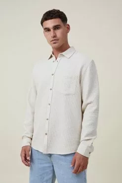 COTTON ON Portland Long Sleeve Shirt