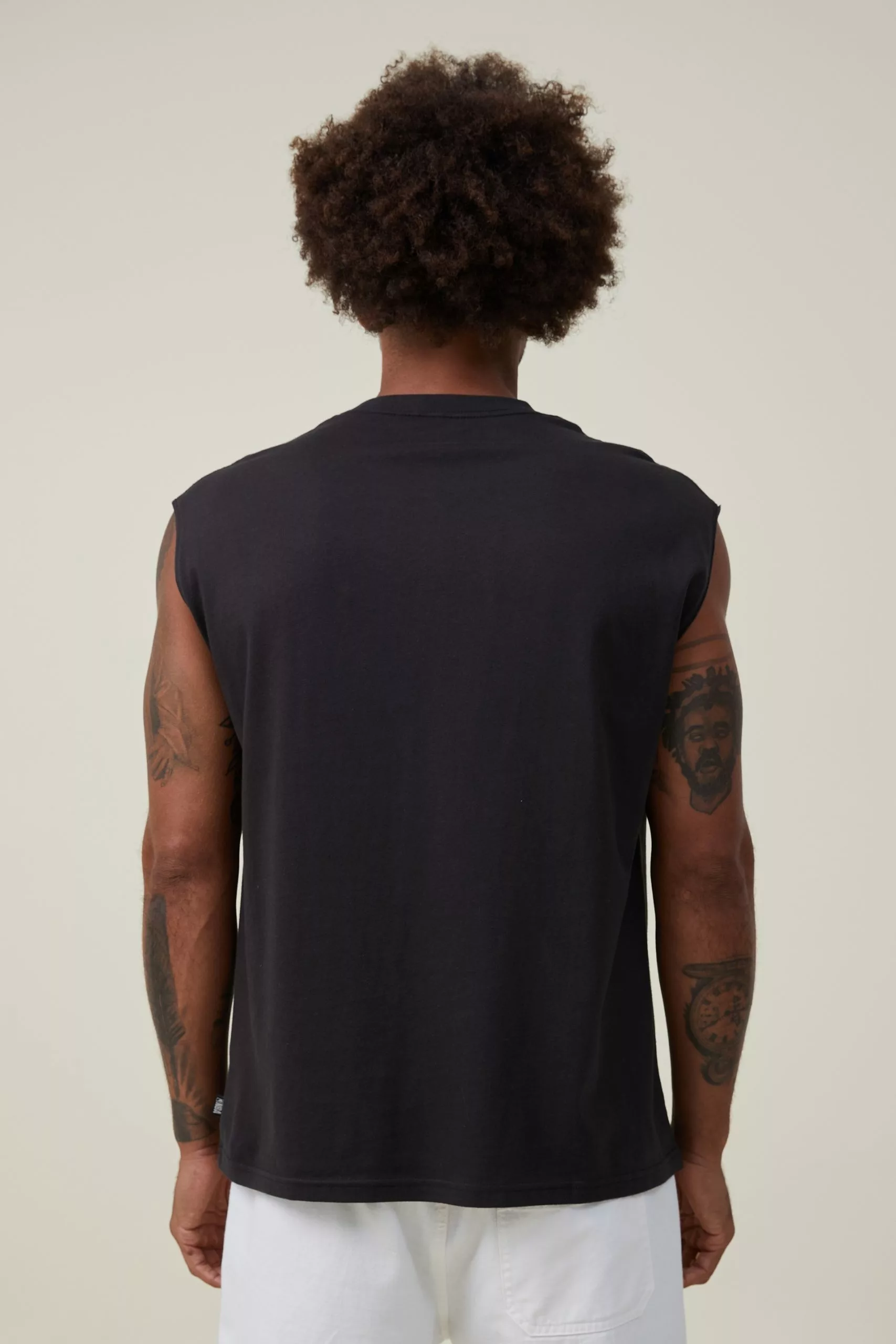 COTTON ON Nba Oversized Muscle - Image 3