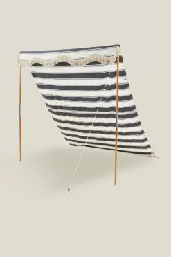 Body Premium Canvas Beach Tent