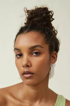 Rubi Mid Charm Earring