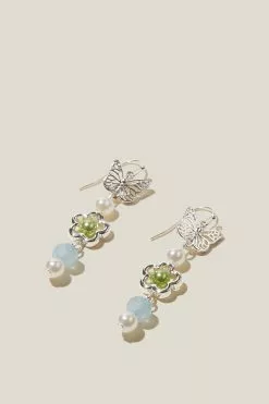 Rubi Mid Charm Earring