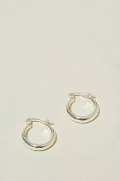 Rubi Small Hoop Earring
