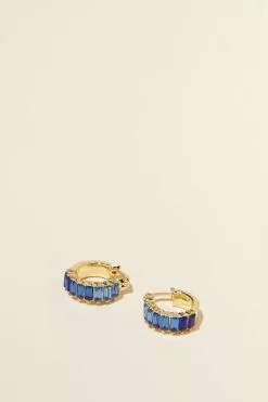 Rubi Small Hoop Earring