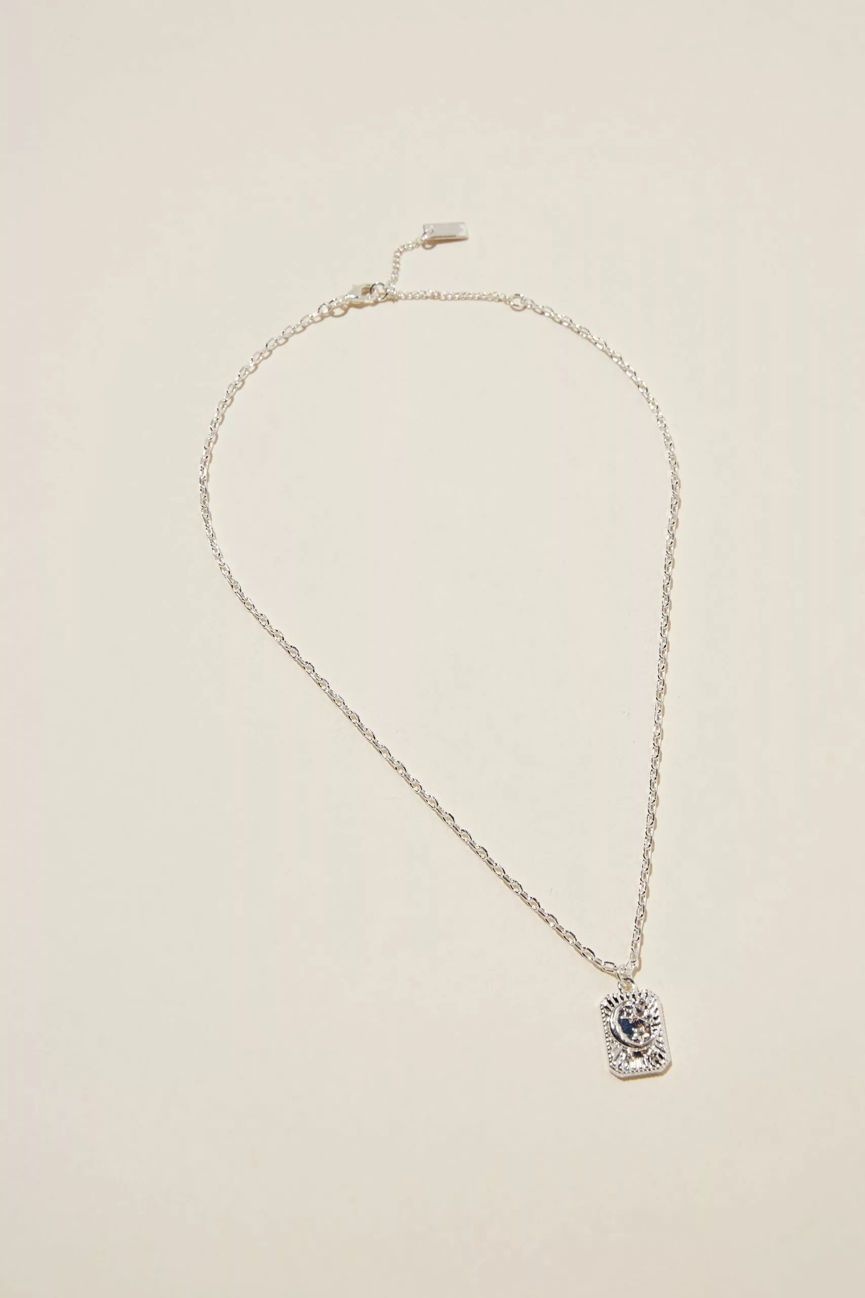 Rubi Pendant Necklace