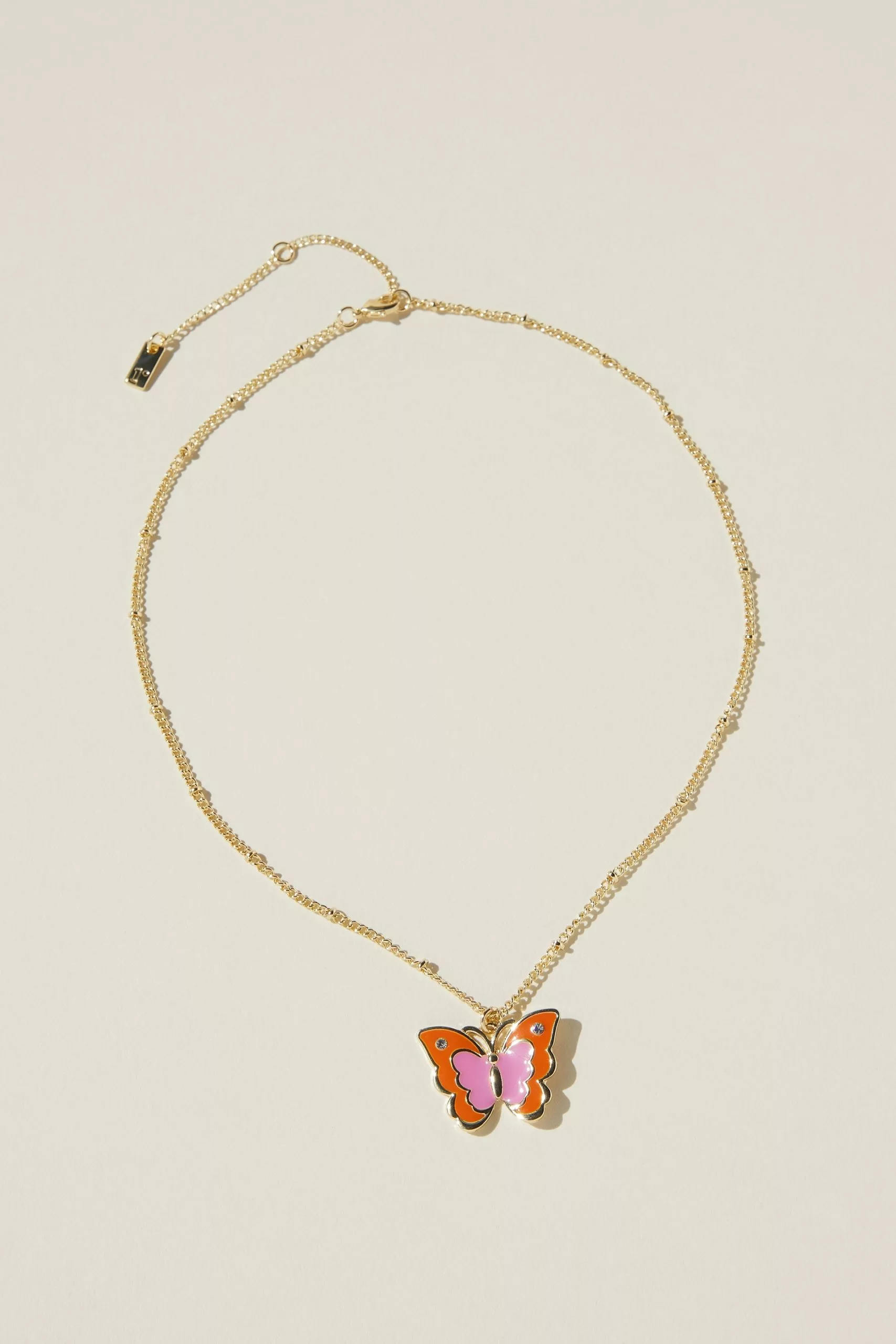 Rubi Pendant Necklace