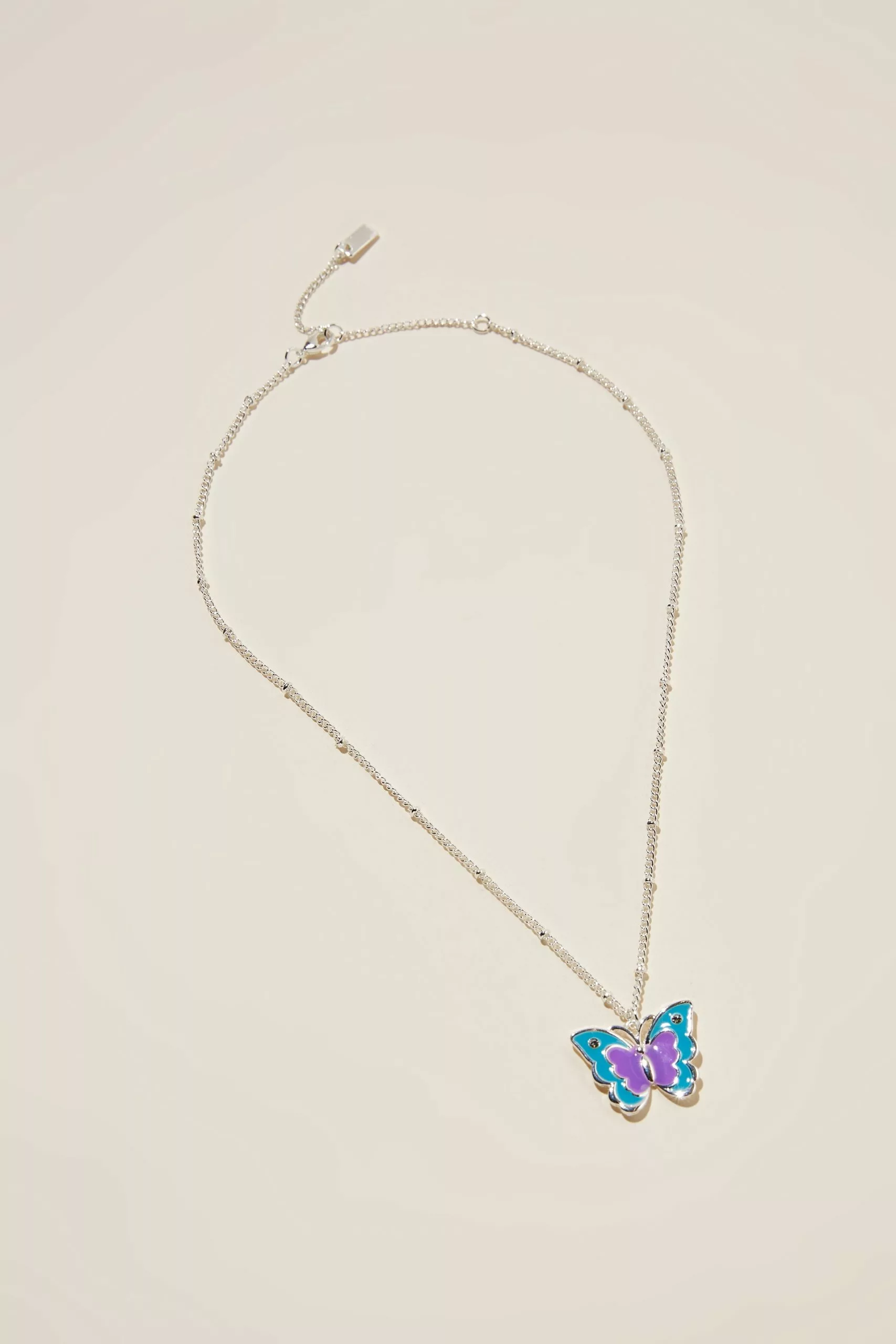 Rubi Pendant Necklace