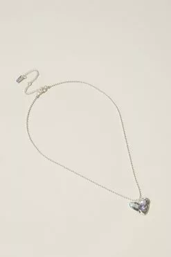 Rubi Pendant Necklace