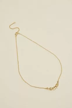 Rubi Pendant Necklace