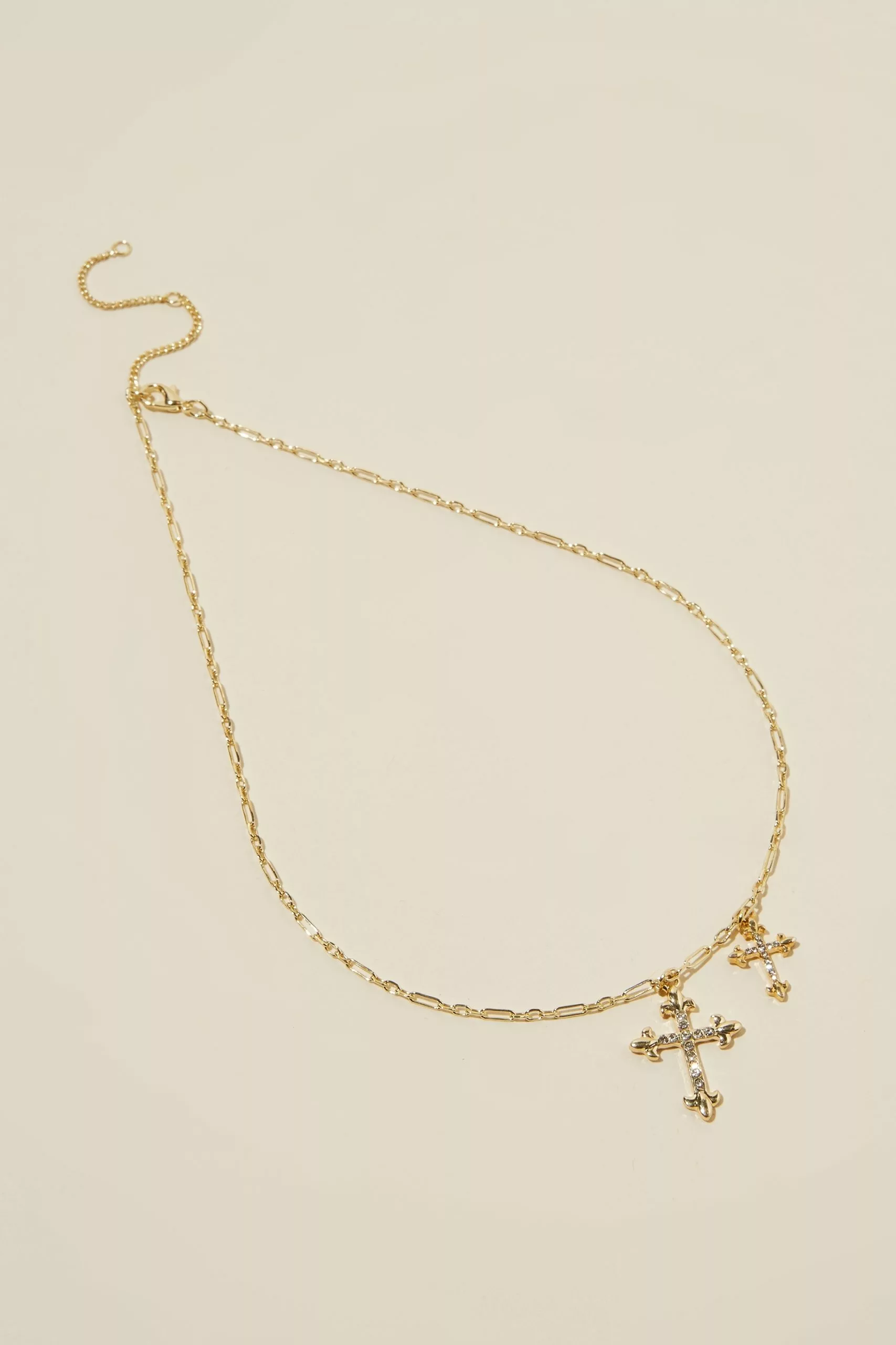 Rubi Pendant Necklace