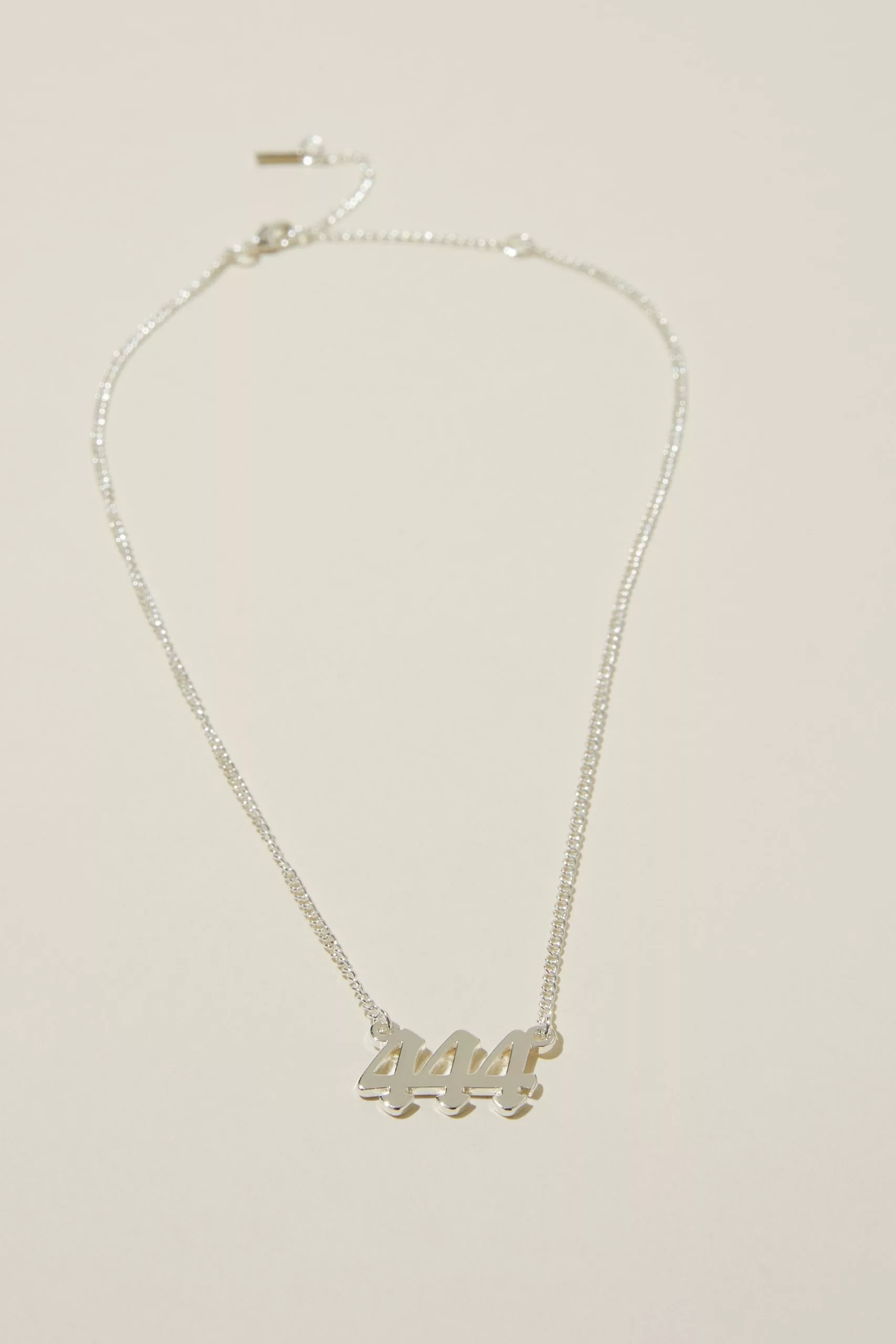 Rubi Pendant Necklace