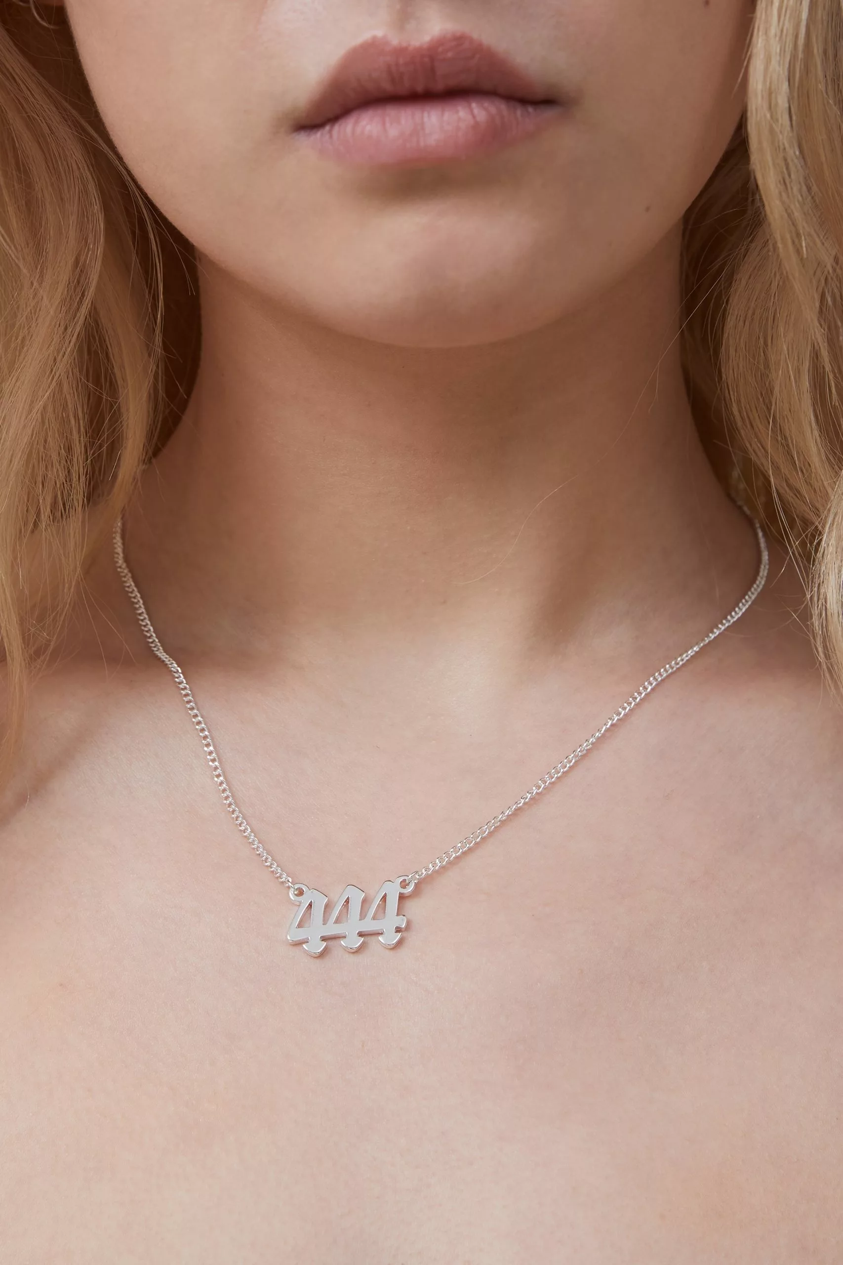 Rubi Pendant Necklace - Image 3